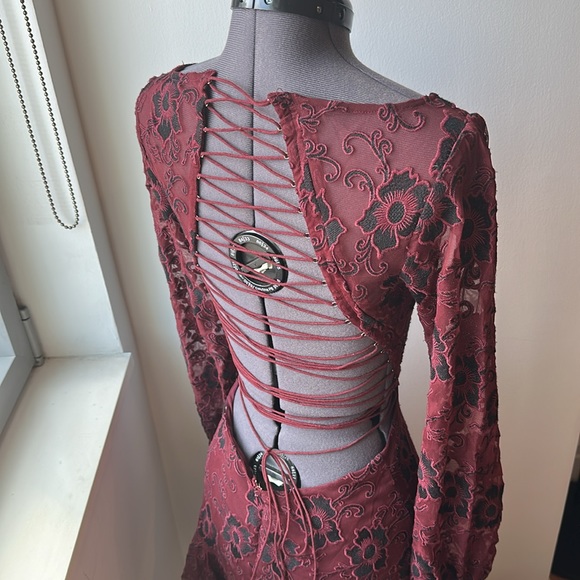 For Love and Lemons Jolene Lace Up Dress Burgundy - Picture 6 of 6